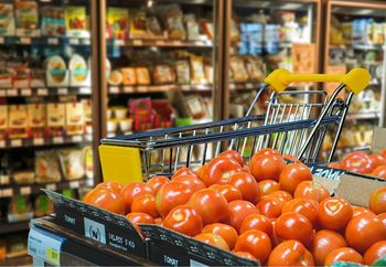 Niemal 30 zł za1 kg. Najdroższe od lat. "Płacą każdą cenę"