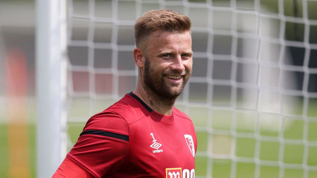 Getty Images / Robin Jones - AFC Bournemouth / Na zdjęciu: Artur Boruc