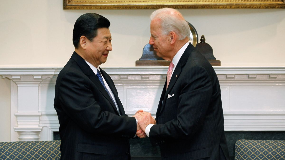 Vice President Biden Holds Bilateral Meeting With Chinese Vice President Xi Jinping
WASHINGTON, DC - FEBRUARY 14:   (AFP OUT) U.S. Vice President Joe Biden (R) and Chinese Vice President Xi Jinping shake hands before an expanded bilateral meeting with other U.S. and Chinese officials in the Roosevelt Room at the White House February 14, 2012 in Washington, DC. While in Washington, Vice President Xi will meet with Biden, President Barack Obama and other senior Administration officials to discuss a broad range of bilateral, regional, and global issues.  (Photo by Chip Somodevilla/Getty Images)
Chip Somodevilla
Politics
