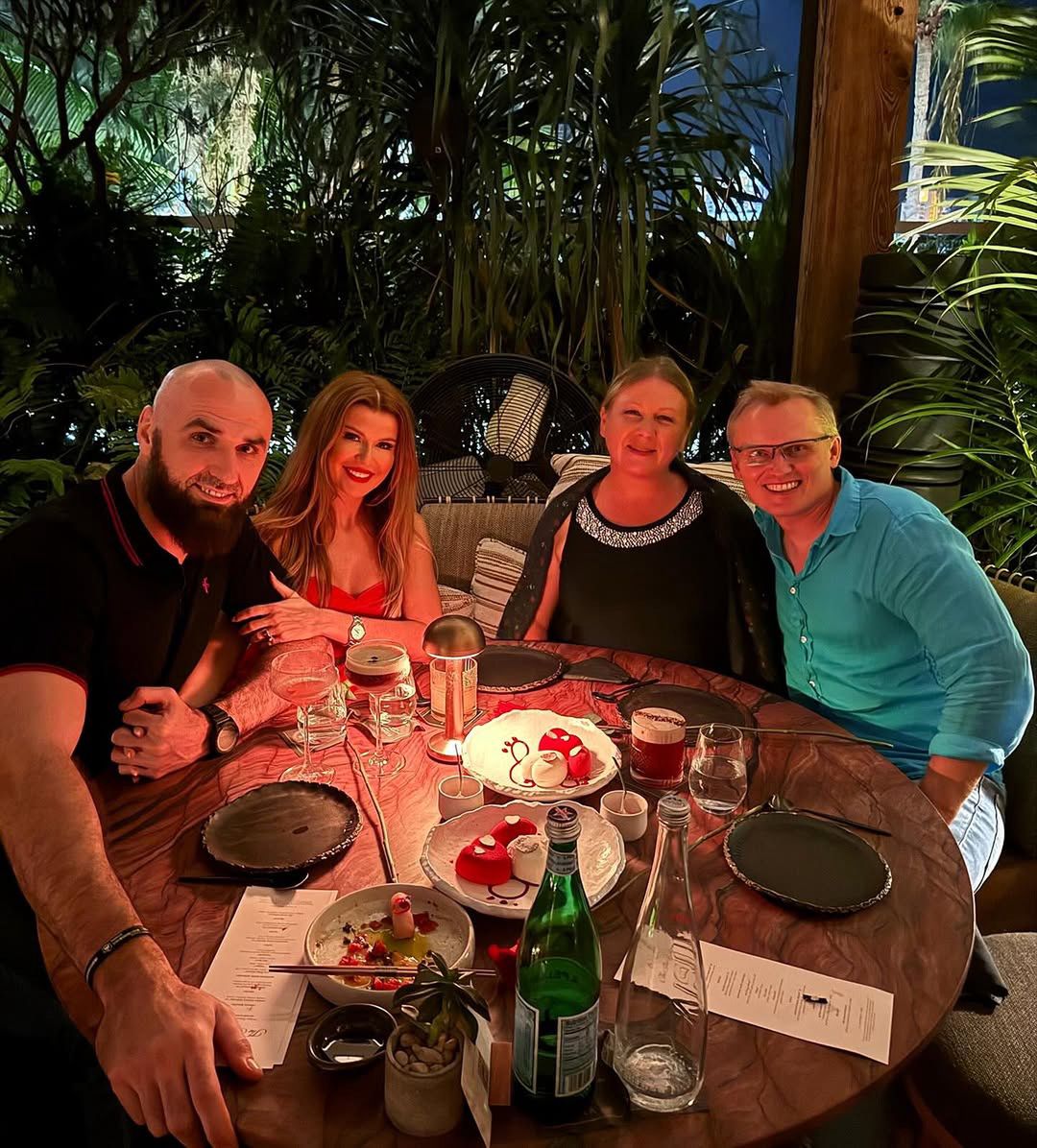 Gortat spędził walentynki z Żanetą, Batorym i jego partnerką