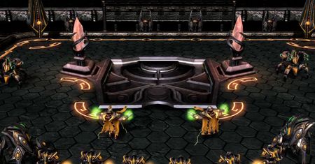 A gdyby tak spróbować odtworzyć wstęp do Gry o Tron w ...StarCraft 2?