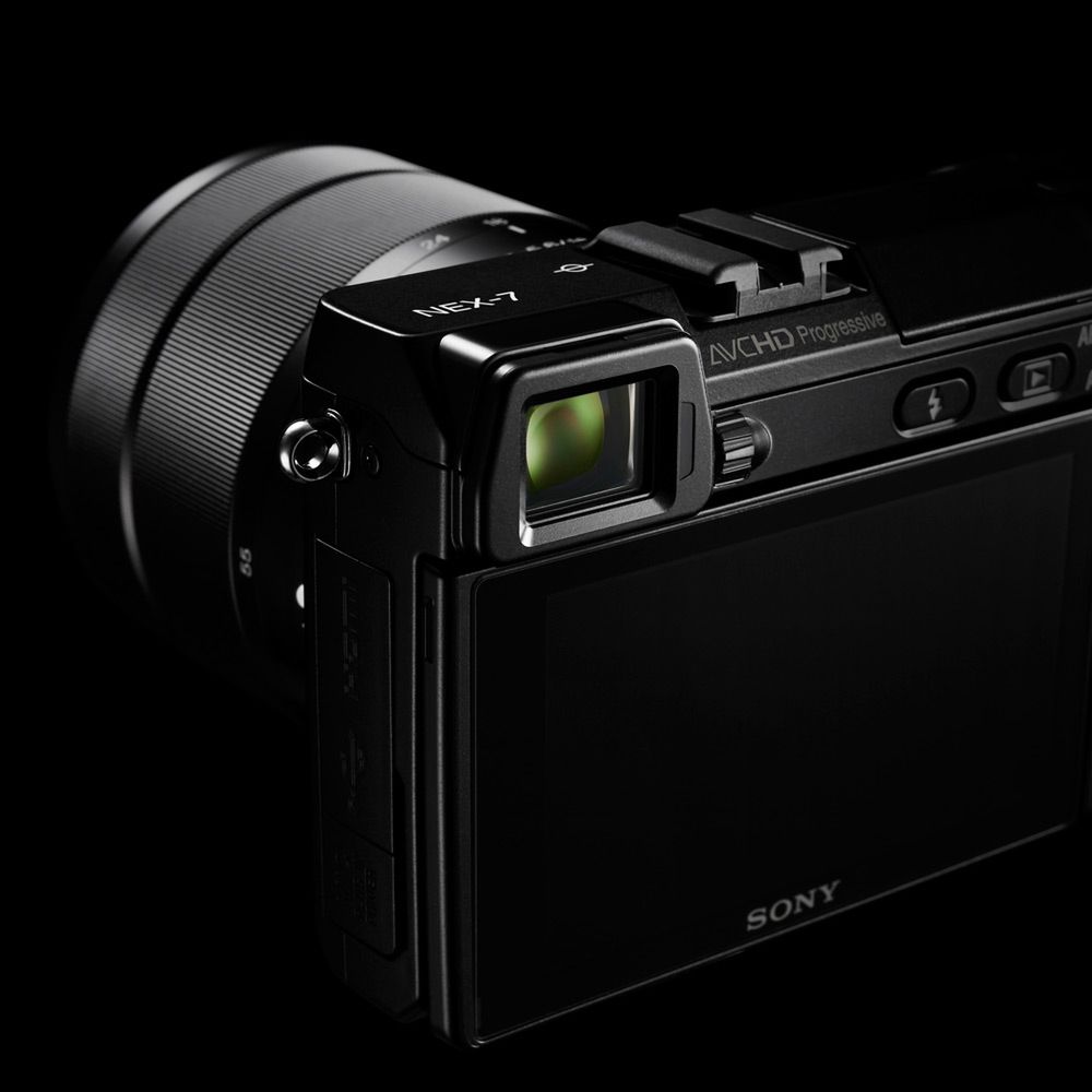 Czy nowy Sony NEX-7 powalczy z modnym Fuji X100? 19