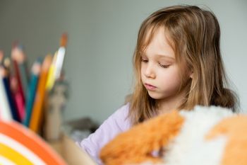 Greckie imię dla dziewczynki wraca do łask. Kojarzy się ze sztuką i harmonią