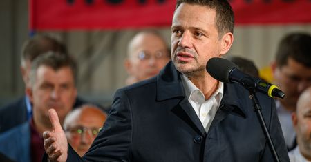 Trzaskowski o wizycie Nawrockiego u Mentzena. "Zmienił zdanie"