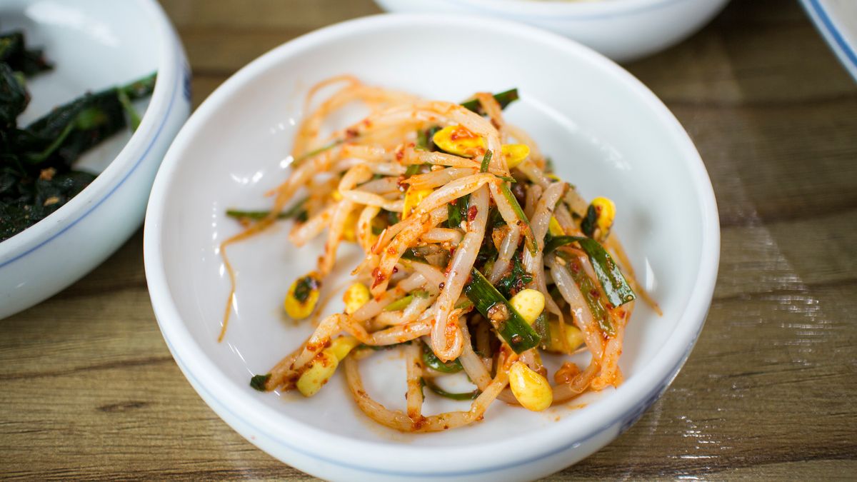 Kiełki soi gotowane na parze bez dodatku soli