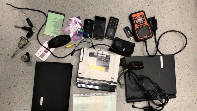 Wrocław. Rodzinny gang rozbity. Syn kradł samochody, 84-letnia matka stała na czatach