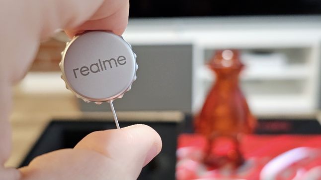 realme 10 Pro 5G Coca Cola Edition