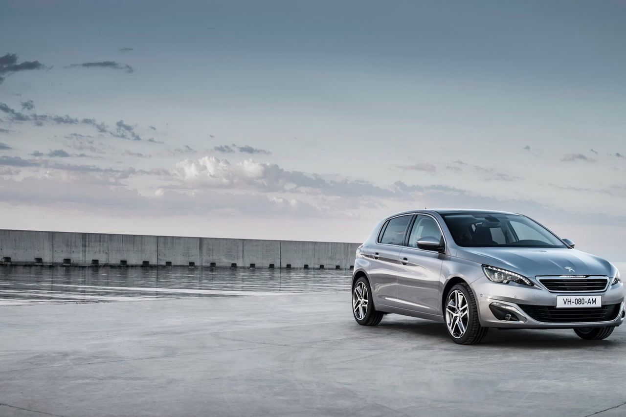 New Peugeot 308 (2070)