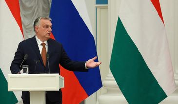 Orban, Putin, dwa bratanki: spółki, gaz, ropa i banki