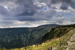 Karkonosze. Karkonoski Park Narodowy ostrzega przed naciągaczami