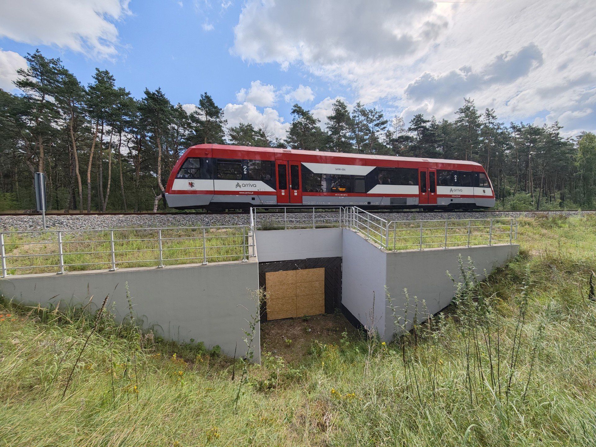 Przystanek Toruń Katarzynka i tunel dla rowerzystów pod torem linii Toruń-Chełmża