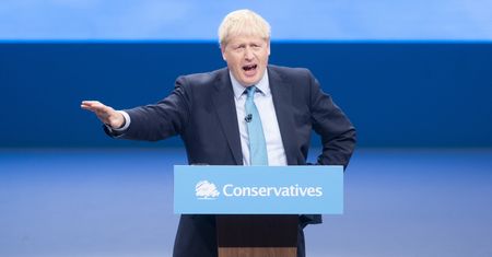 Brexit z umową. Izba Gmin popiera traktat