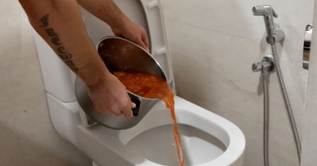 Wylewasz zupę do toalety? Więcej już tego nie zrobisz