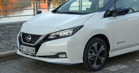 Zelektryfikowana przyszłość Nissana. Do europejskiej oferty dołączą hybrydy