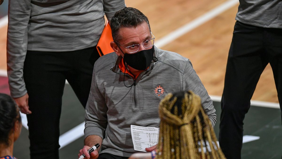 Getty Images /  Rich von Biberstein/Icon Sportswire / Na zdjęciu: Curt Miller