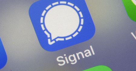 Signal nie działa. Awarię spowodował problem z hostingiem (aktualizacja)