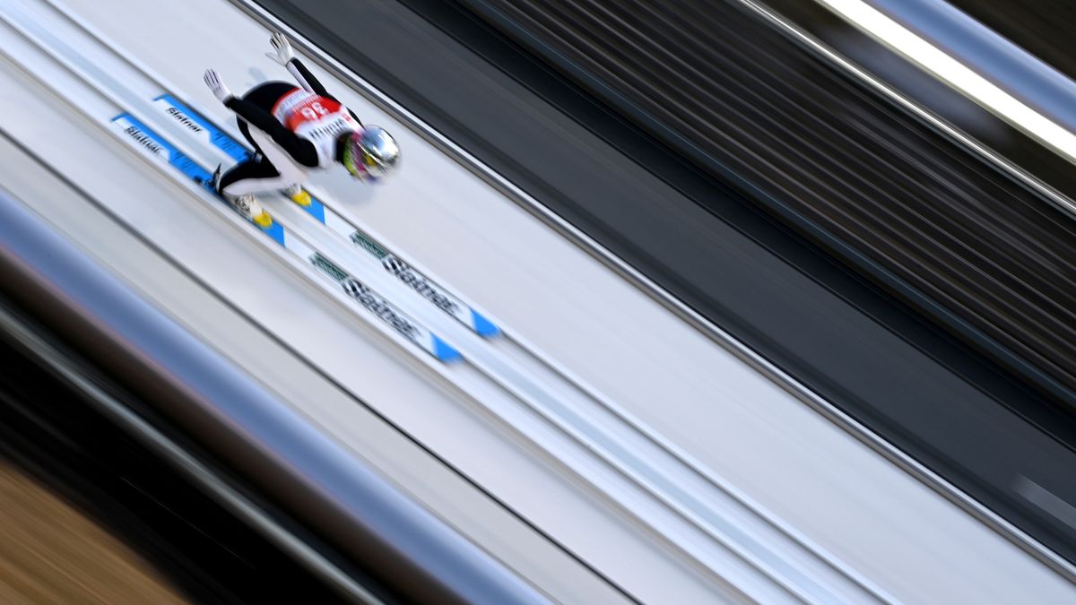 PAP/EPA / PHILIPP GUELLAND  / Na zdjęciu: Ema Klinec