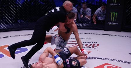 "Klatka po klatce" (on tour): brutalny nokaut Kazieczki na KSW 52, teraz chce walki o pas