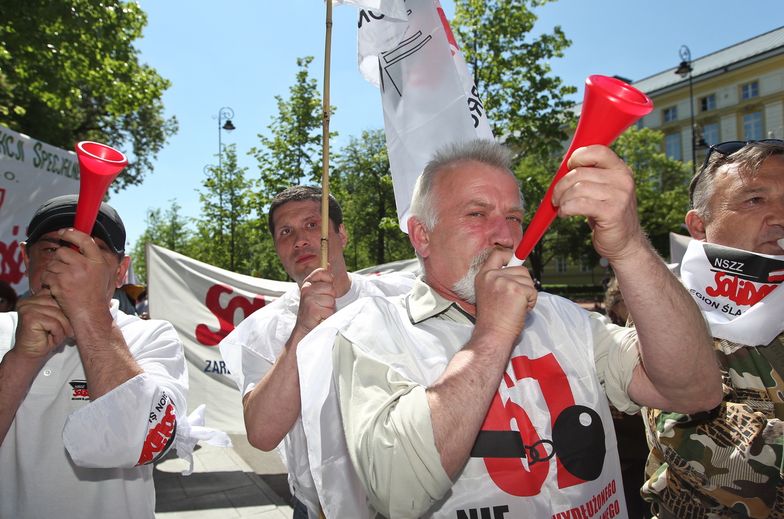 Reforma emerytur. Tak chcą ją zablokować związkowcy