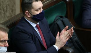 Sprawa Łukasza Mejzy. Fałszywy doktorat, wiceminister i wielkie pieniądze