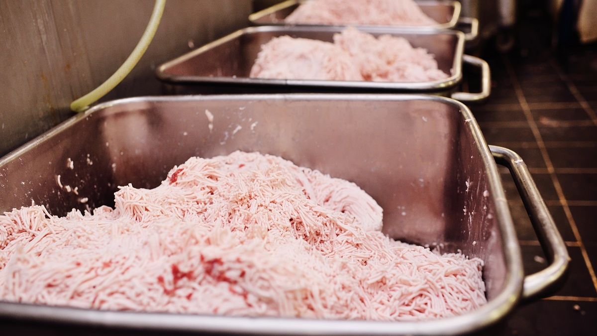 Jak powstaje mięso do kebabów?