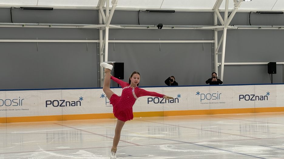 Otwarcie nowej całorocznej hali sportowej z lodowiskiem