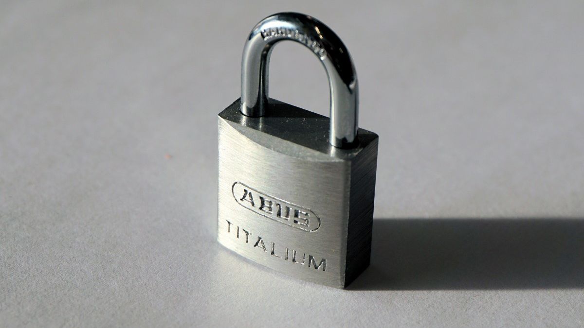 Windows 10 21H2 Security Baseline