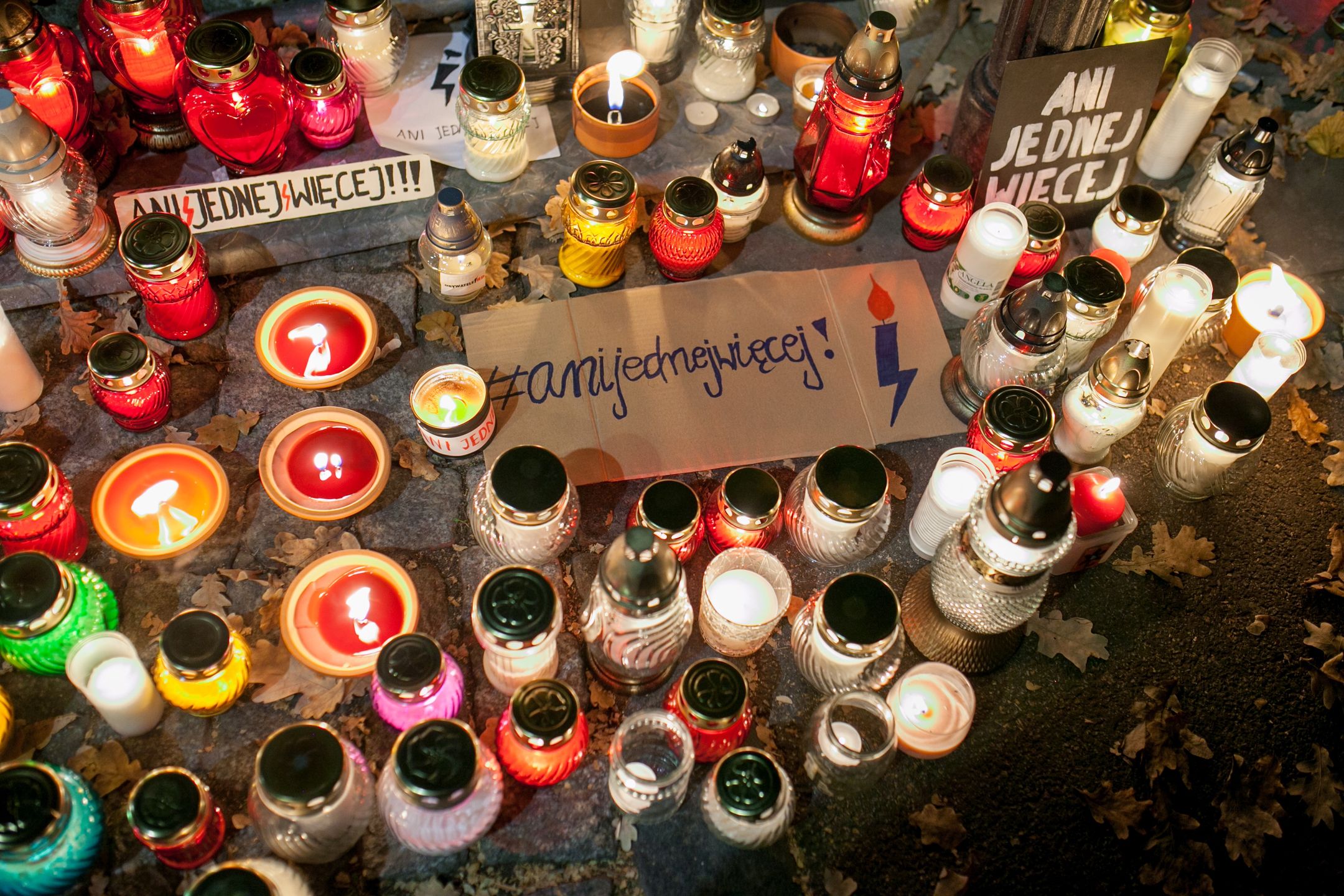 Protest pod siedzibą Trybunału Konstytucyjnego