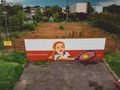 Wykonał mural dla Mai. Przekazał niepokojące wieści
