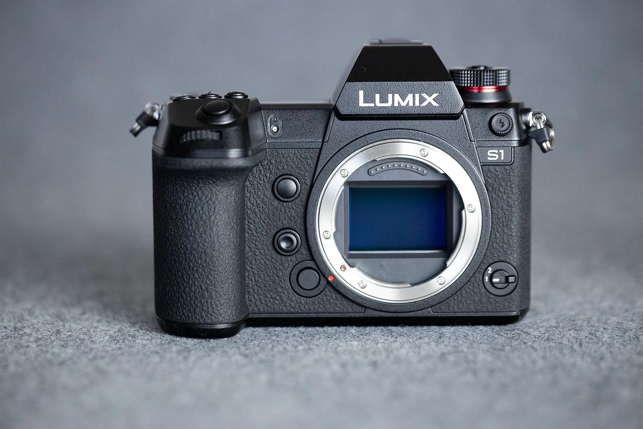 Panasonic Lumix S1