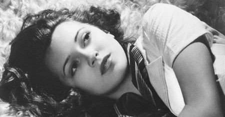 Osiem razy wychodziła za mąż. Tak żyła Lana Turner