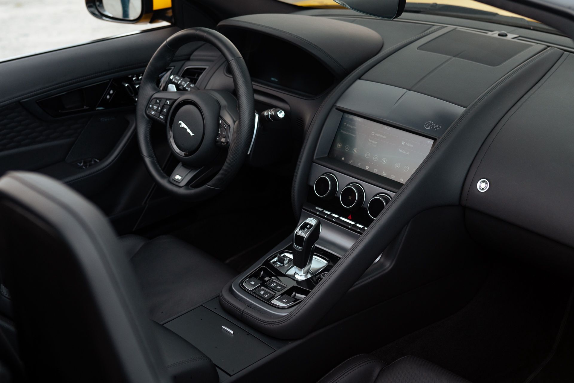 Jaguar F-Type R Convertible