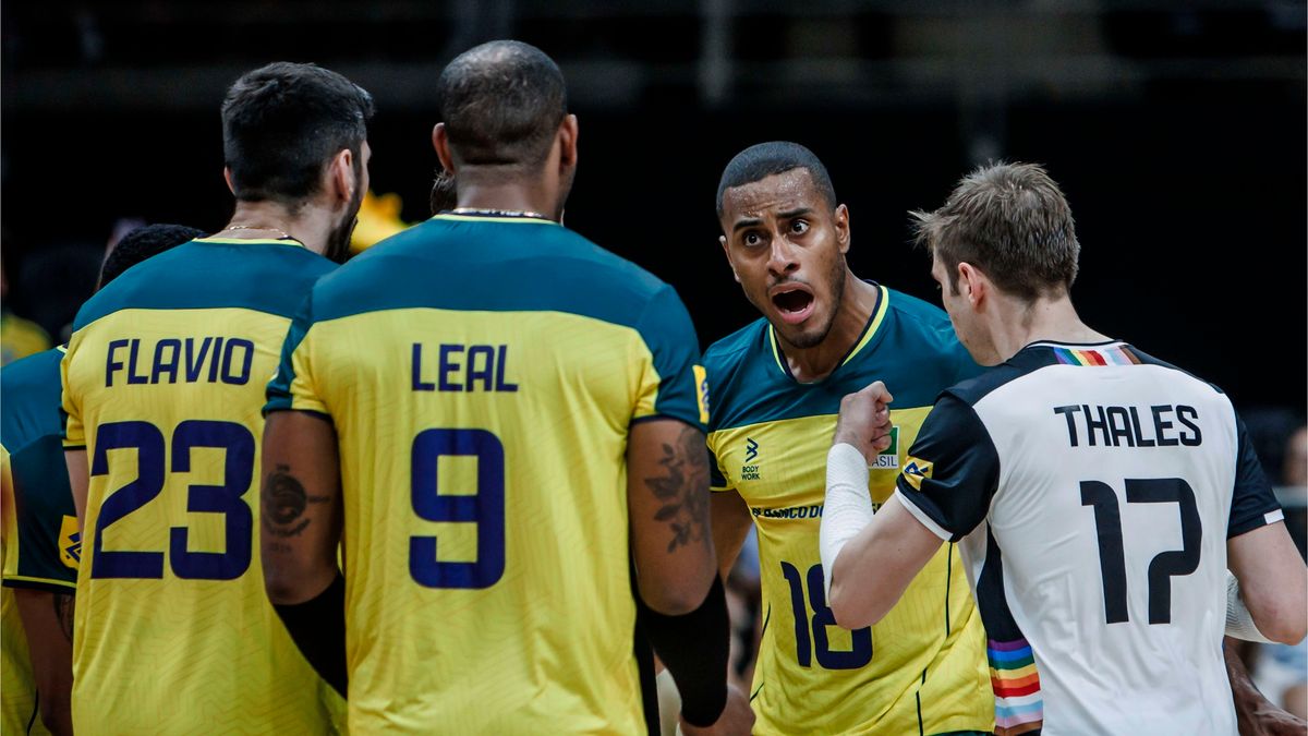 Zdjęcie okładkowe artykułu: Materiały prasowe / VolleyballWorld / Na zdjęciu: reprezentacja Brazylii