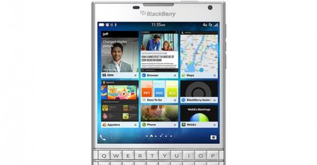 BlackBerry Passport w białej odsłonie po raz pierwszy na zdjęciu