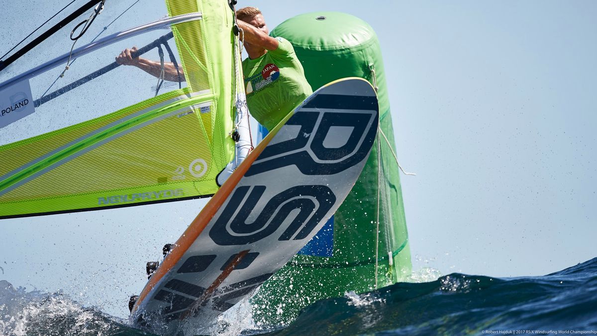 Radosław Furmański w olimpijskiej windsurfingowej klasie RS:X