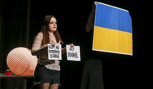 Artyści solidaryzują się z Ukrainą. Symboliczne gesty na scenach teatrów