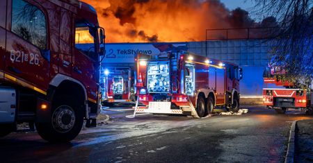 Pożar w Rudzie Śląskiej: Płonie chiński market