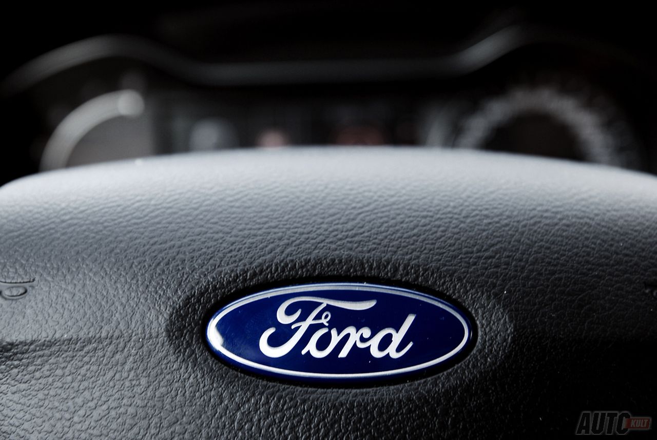 Citroen C5 Tourer vs. Ford Mondeo Kombi