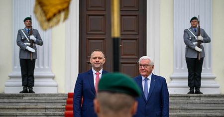 "Kontrowersyjna" propozycja Nawrockiego. Niemcy mówią "nie"