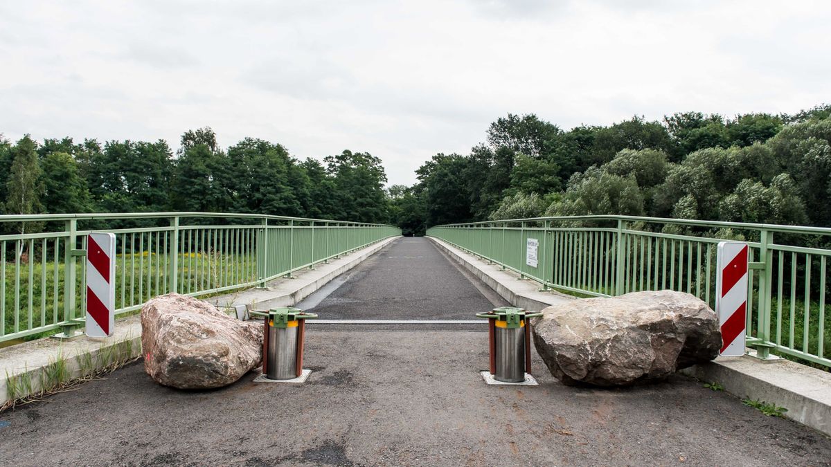 Niemcy nie ostrzegali Polaków. Kamienie pojawiły się nagle