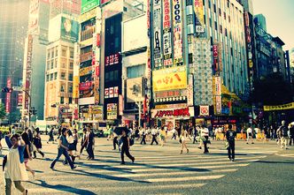 Giełdy w Azji spadają w reakcji na Fed