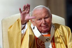 "Zasadzka na sprawiedliwego". Elita broni Jana Pawła II. "Przekroczono granicę"