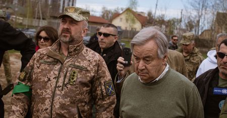 Sekretarz generalny ONZ był w Kijowie, jak spadły rakiety. "Bezpieczny, ale w szoku"