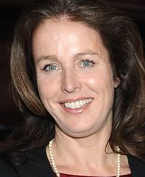 Karolina Wajda: Wielki powrót na salony