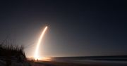 Elon Musk i SpaceX: start misji Starlink 7. 60 satelitów trafiło na orbitę [WIDEO]