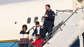 Przyleciał z ogromną świtą. Wyciekły szczegóły podróży Vance'a na IO