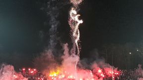 Mecz Ekstraklasy niczym sylwester. Kibice odpalili fajerwerki podczas spotkania w Sosnowcu