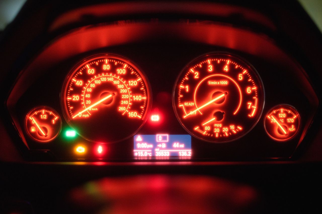 Pod maską i za kierownicą. Krzyżówka dla fanów motoryzacji