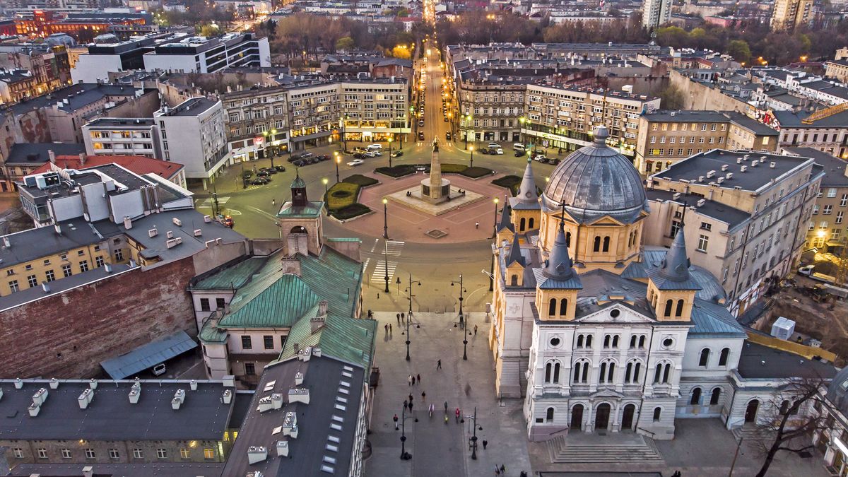 Plac Wolności w Łodzi