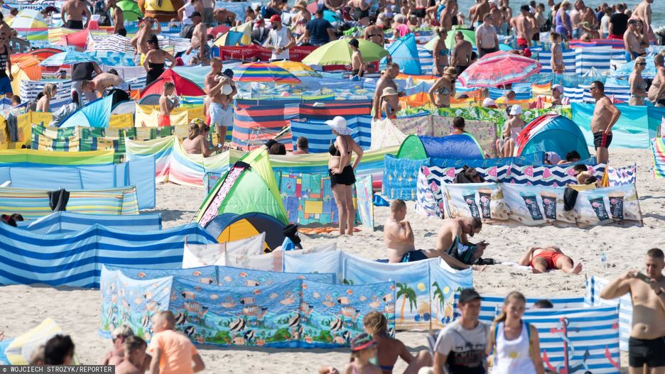 Co nas drażni podczas plażowania?